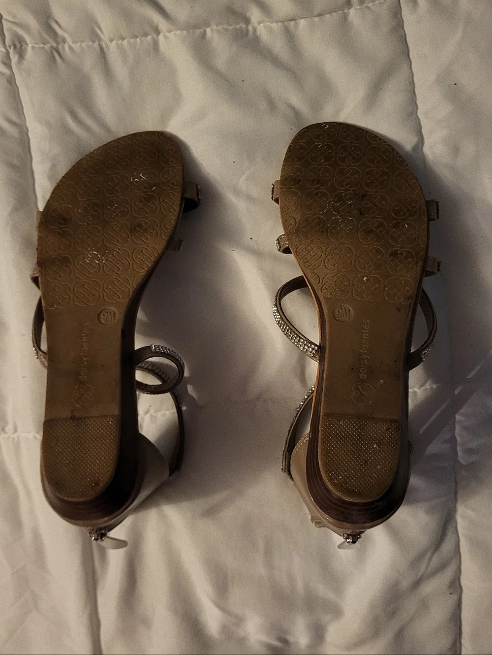 Daisy Fuentes Tan Sandals with Sparkling Silver Straps